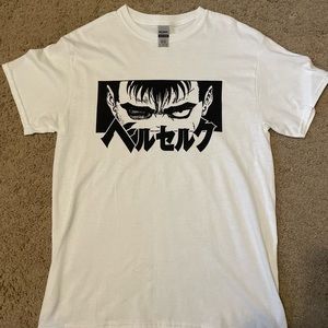 Graphic tee